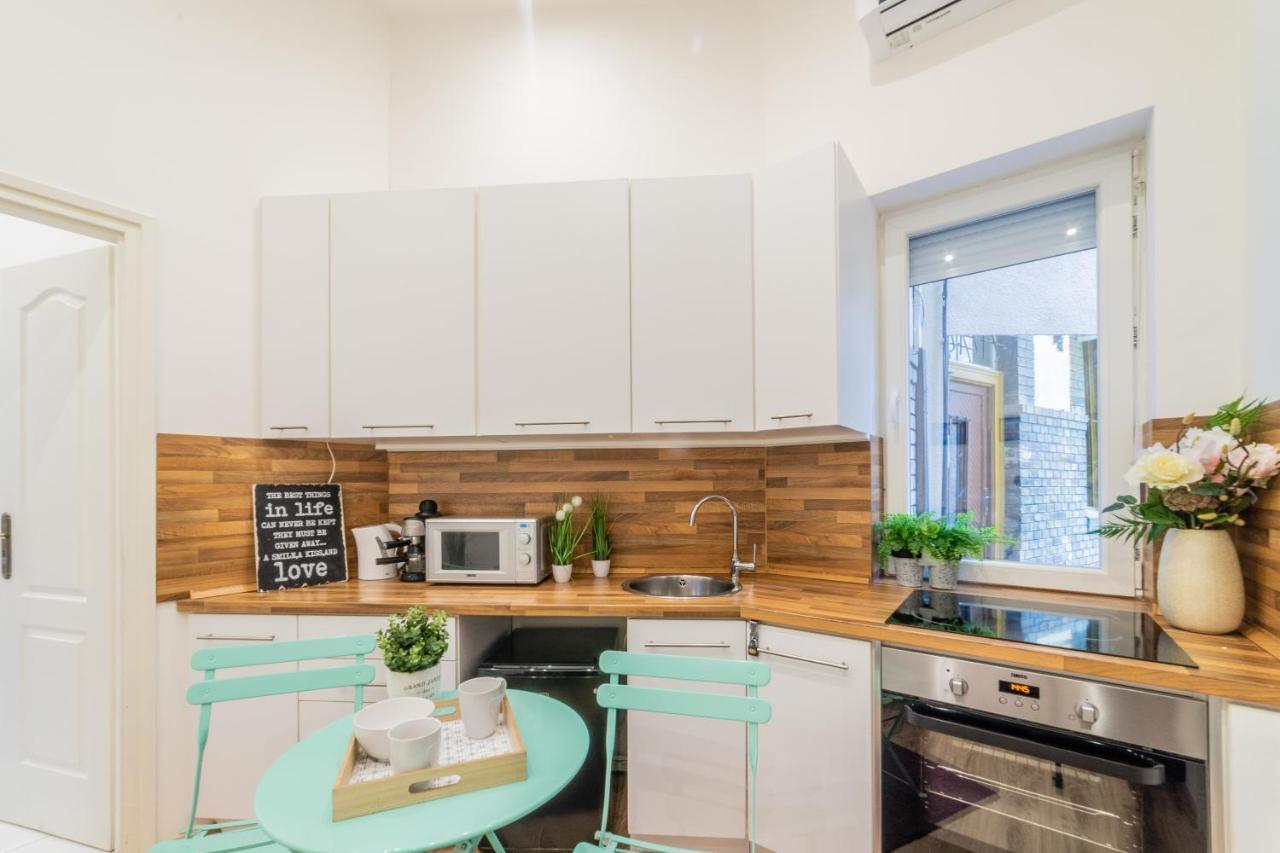 Real Apartments Anker II Budapest Ngoại thất bức ảnh